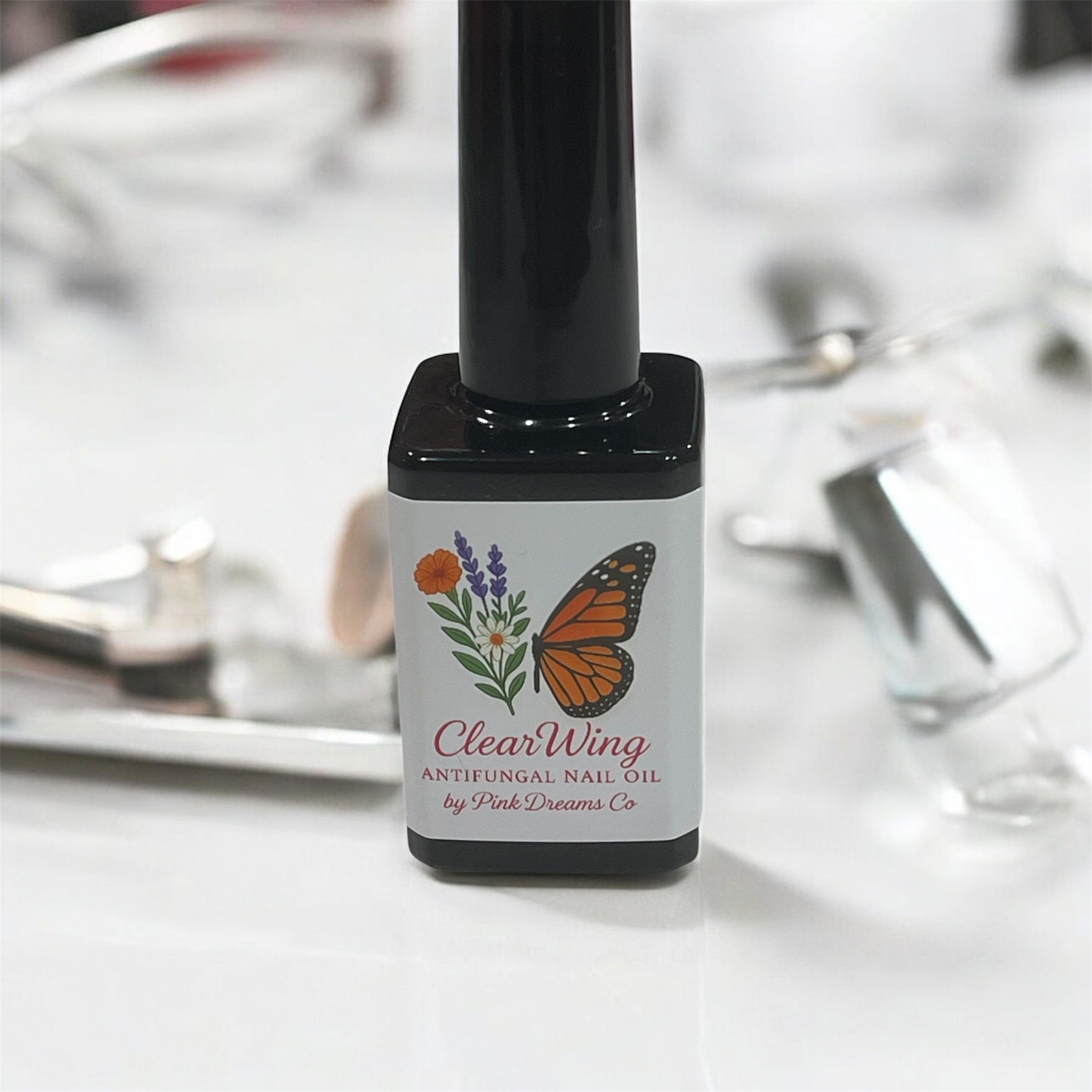ClearWing Antifungal Nail Oil - Image 2